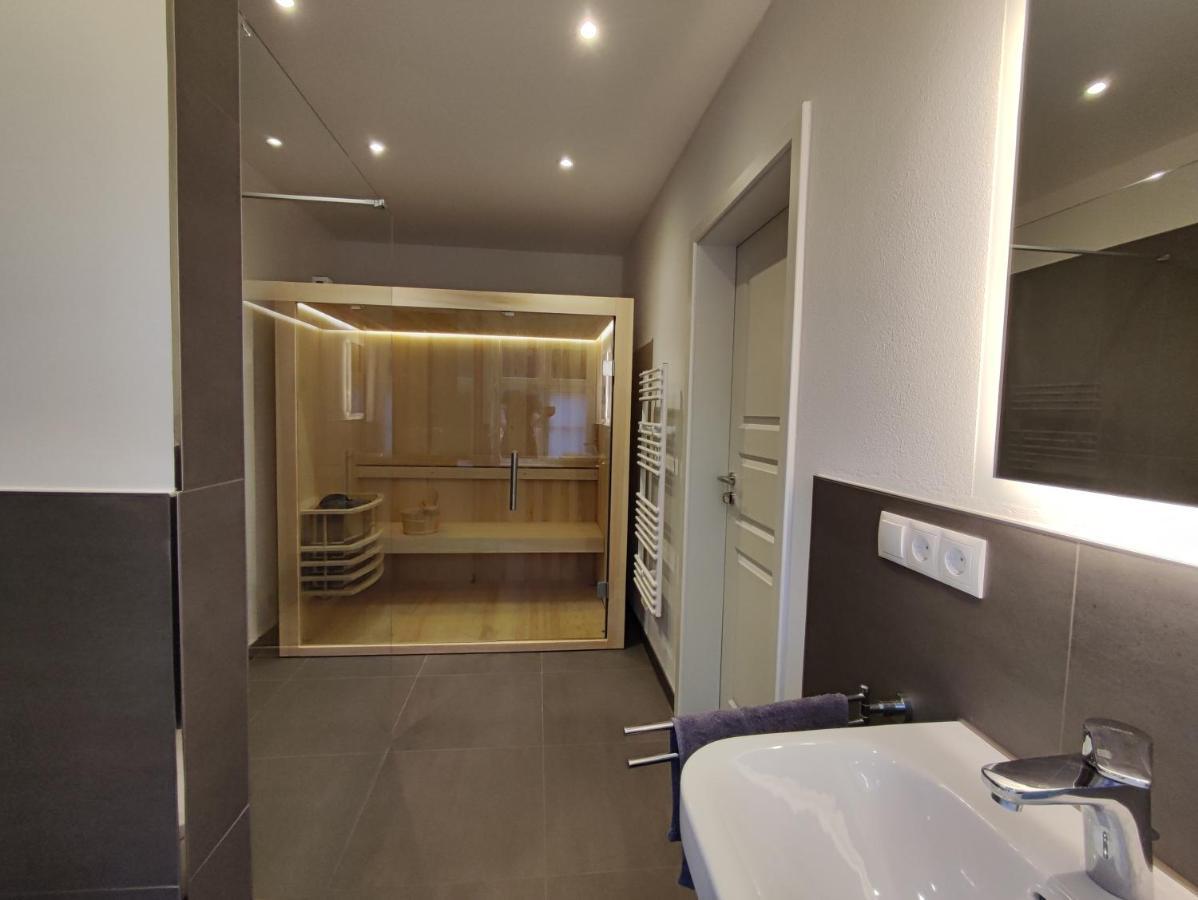 Forsthaus Zartwitzer Huette Apartment Рехлин Екстериор снимка