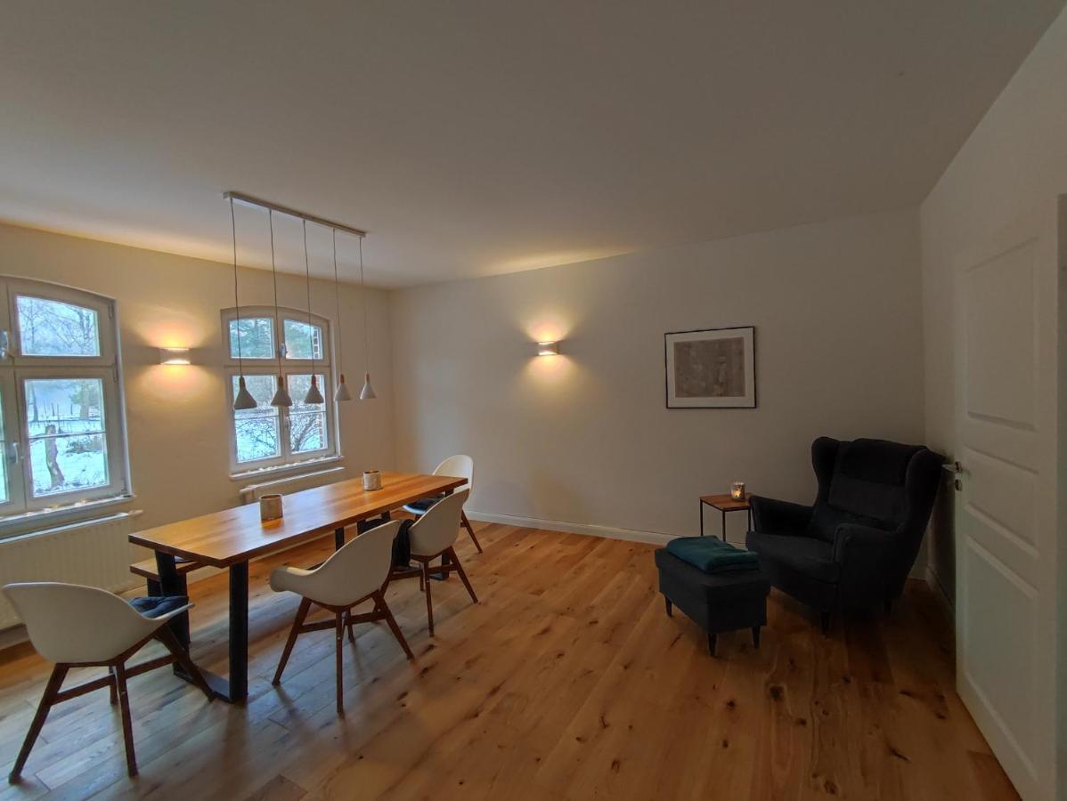 Forsthaus Zartwitzer Huette Apartment Рехлин Екстериор снимка